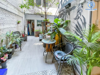 *****อาคารพาณิชย์มือสองย่านกรุงเทพฯ อาคารพาณิชย์ ซอยเพชรเกษม65/1 เนื้อที่กว้างขวางมากถึง 16 ตร.ว. ฟังก์ชัน 4 ห้องนอน 2 ห้องน้ำ ที่จอดรถ 1 คัน บ้านสไตล์คาเฟ่ ตกแต่งพร้อม ตั้งอยู่บนทำเลชุมชน เหมาะกับการค้าขาย เชื่อมต่อการเดินทางด้วยถนนเพชรเกษม จองเลย!